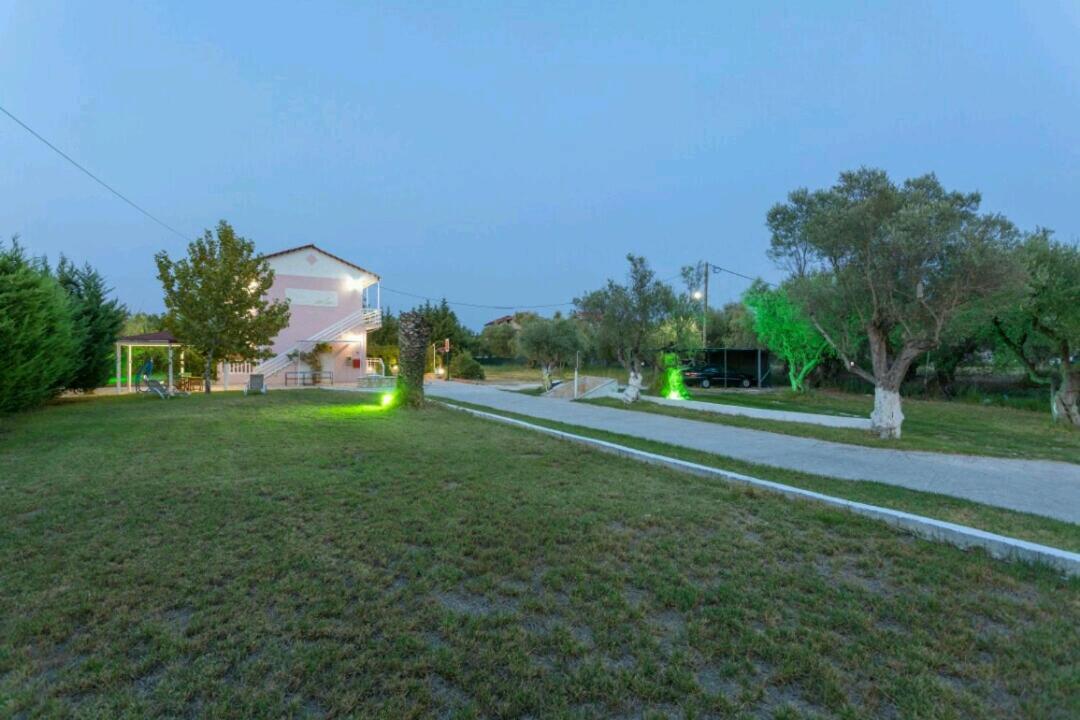 Eleni Studios & Apartments Аликес Экстерьер фото