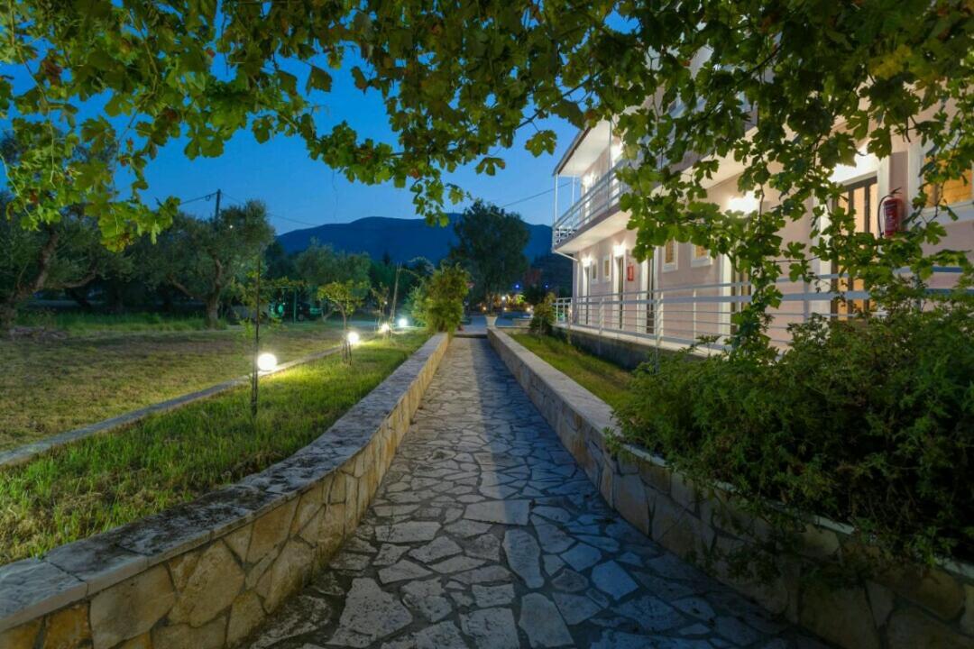 Eleni Studios & Apartments Аликес Экстерьер фото
